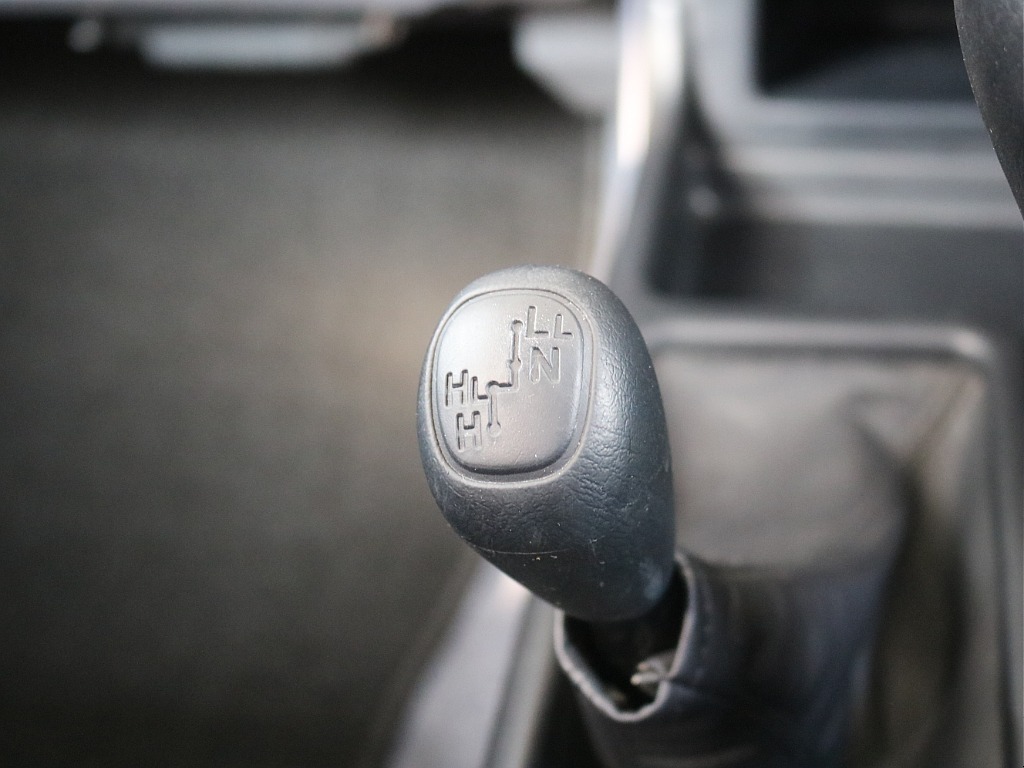 トヨタ ランドクルーザープラド(21枚目)