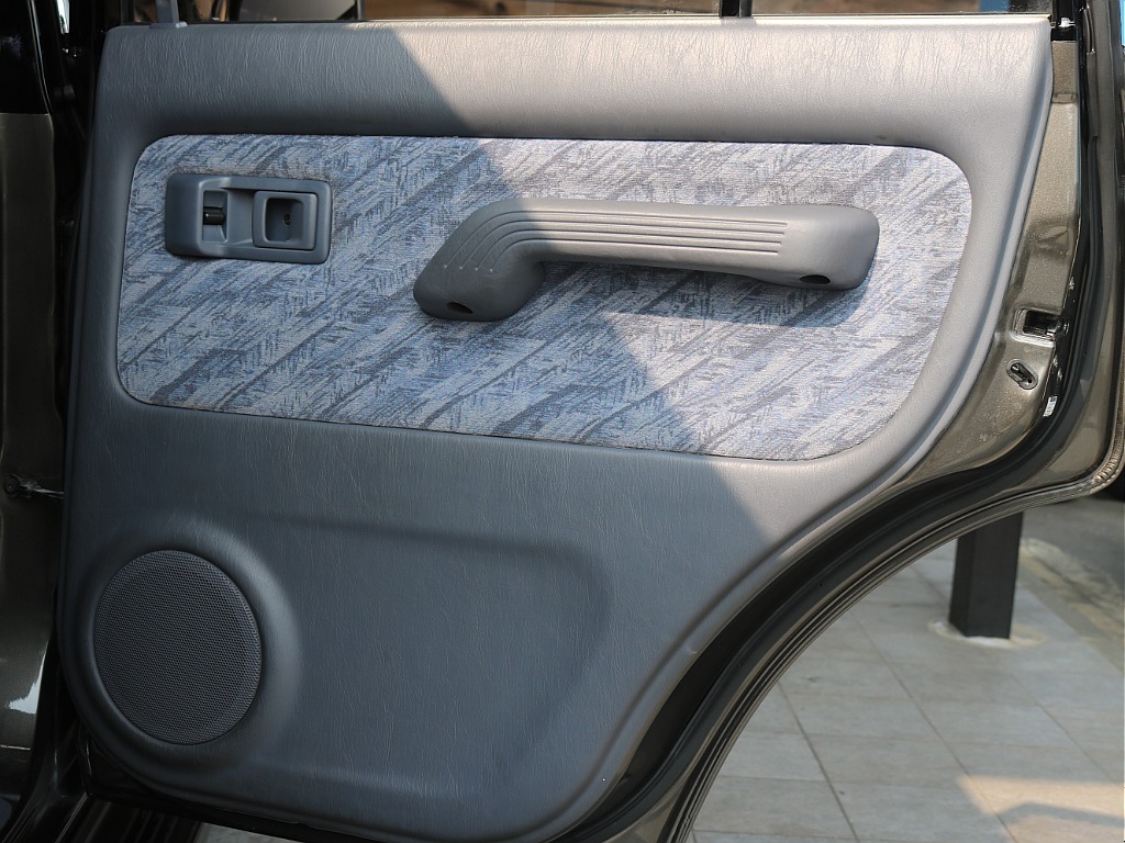 トヨタ ランドクルーザープラド(29枚目)