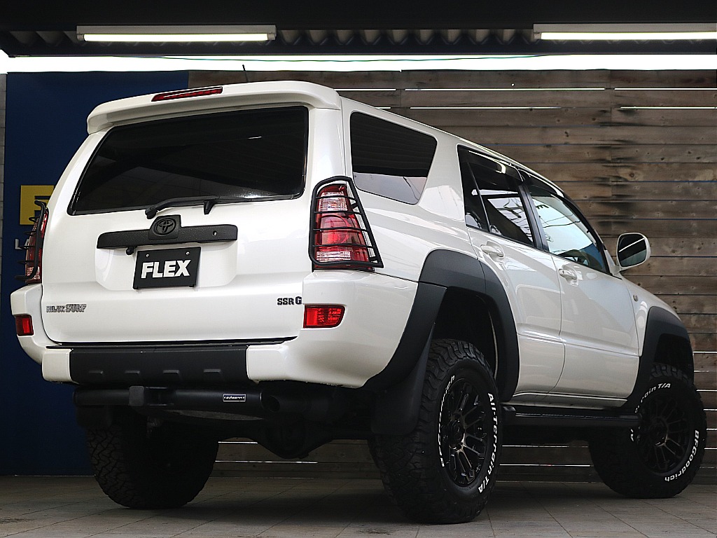 トヨタ ハイラックスサーフ(7枚目)