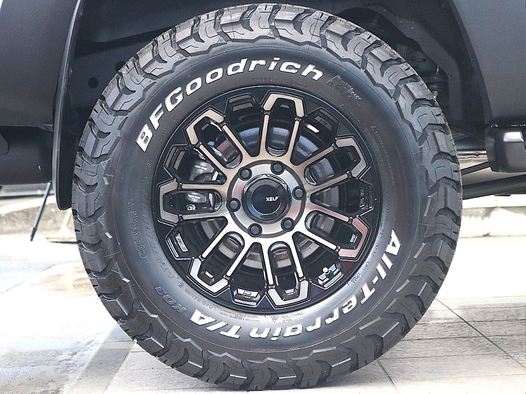 トヨタ ハイラックスサーフ(9枚目)