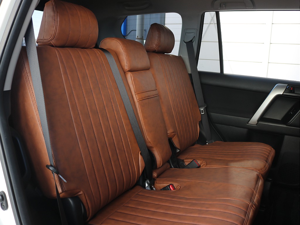 トヨタ ランドクルーザープラド(14枚目)