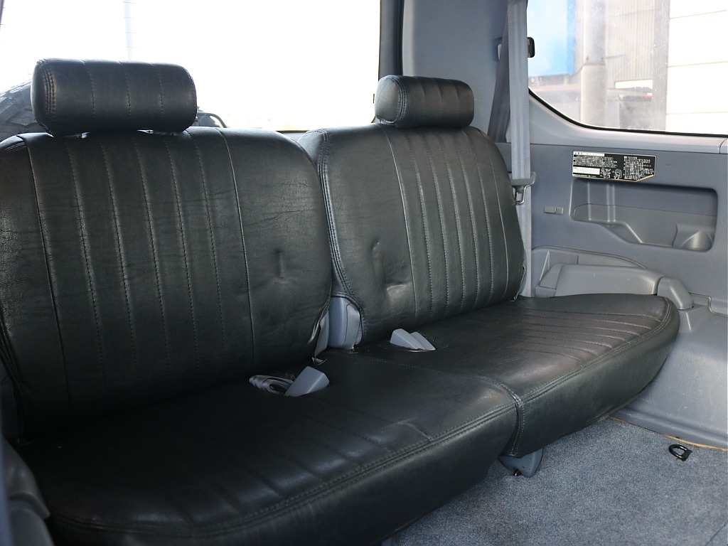 トヨタ ランドクルーザープラド(18枚目)