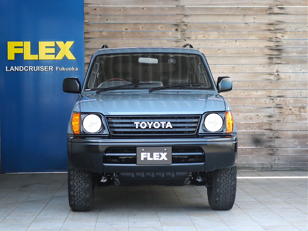 トヨタ ランドクルーザープラド(3枚目)