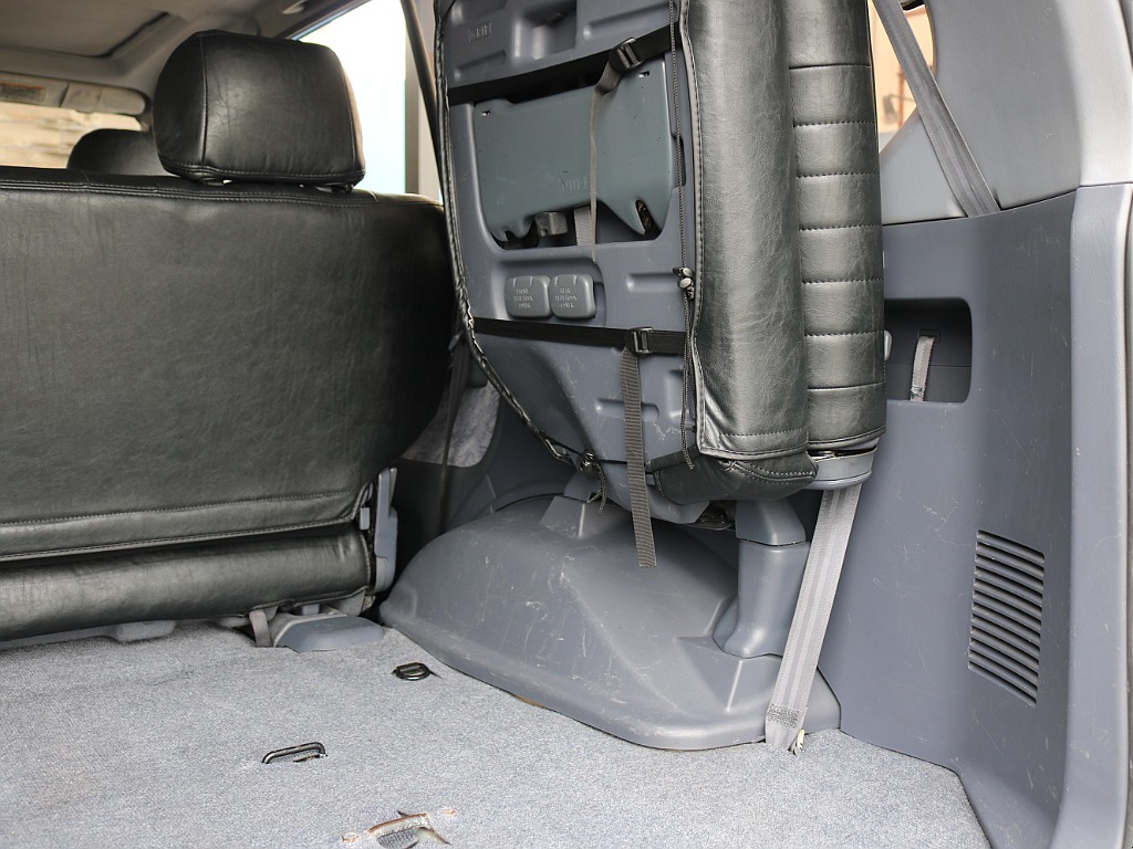 トヨタ ランドクルーザープラド(23枚目)