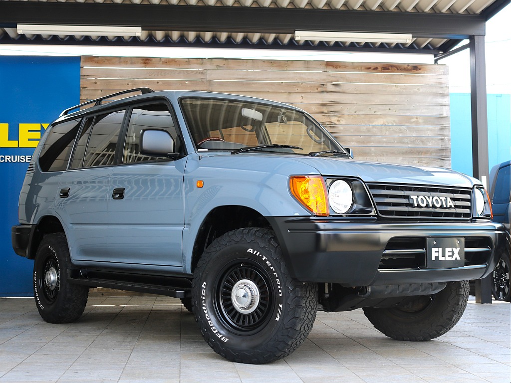 トヨタ ランドクルーザープラド(4枚目)