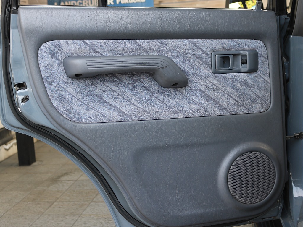 トヨタ ランドクルーザープラド(49枚目)