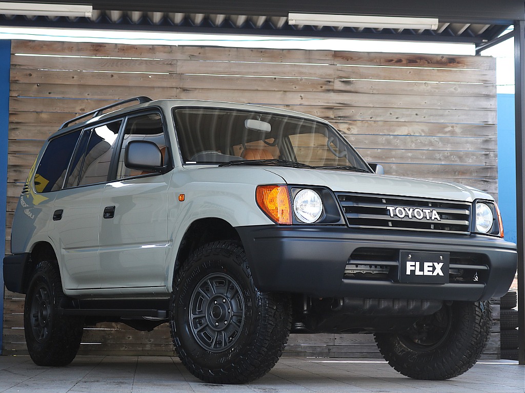 トヨタ ランドクルーザープラド(4枚目)