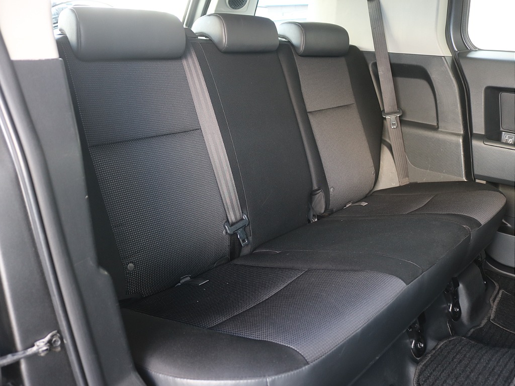 トヨタ FJクルーザー(12枚目)