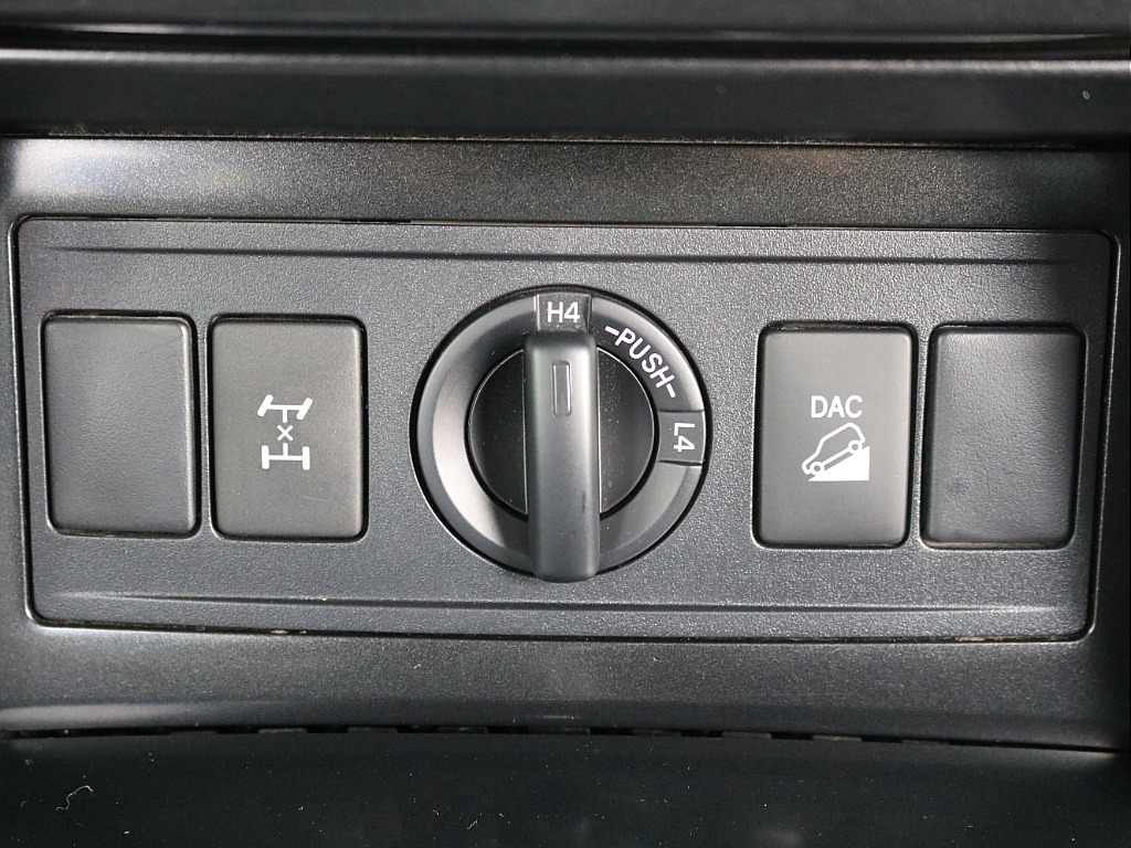 トヨタ ランドクルーザープラド(40枚目)