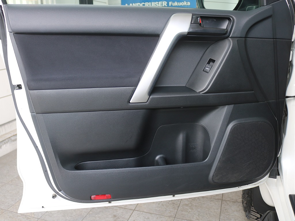 トヨタ ランドクルーザープラド(49枚目)