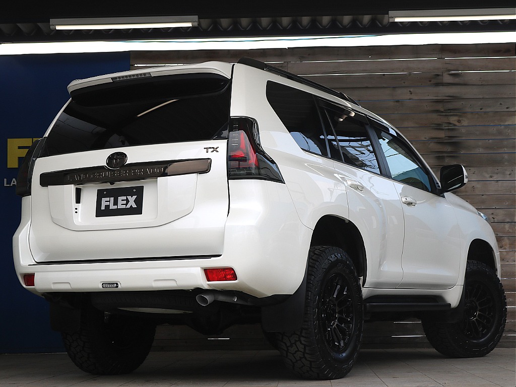 トヨタ ランドクルーザープラド(8枚目)