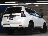 トヨタ ランドクルーザープラド(8枚目)