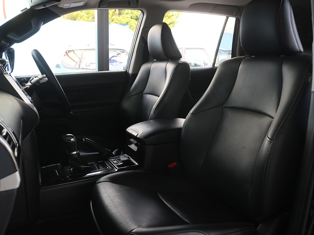 トヨタ ランドクルーザープラド(12枚目)