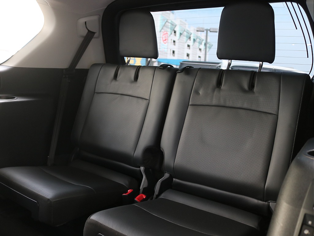 トヨタ ランドクルーザープラド(16枚目)