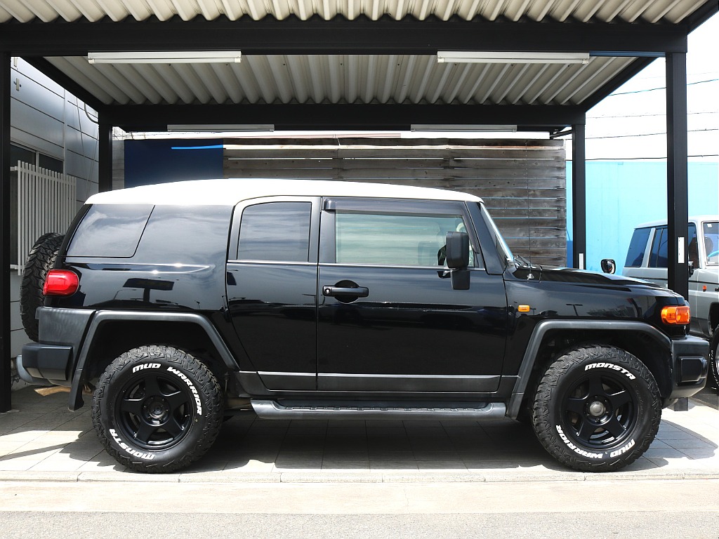 トヨタ FJクルーザー(4枚目)