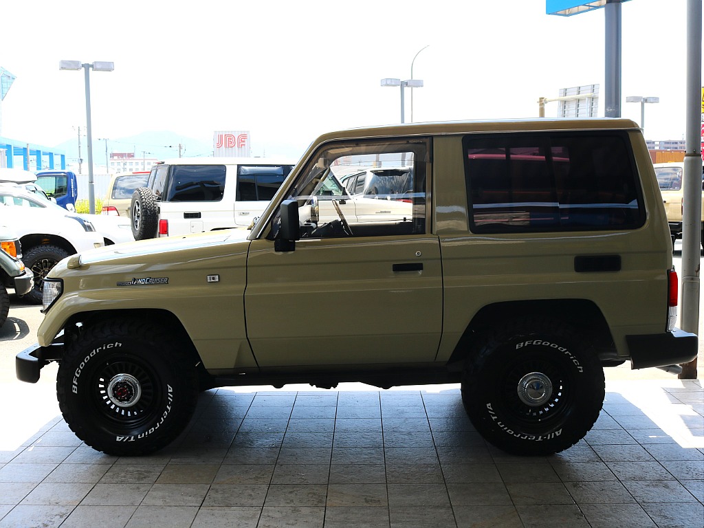トヨタ ランドクルーザープラド(5枚目)