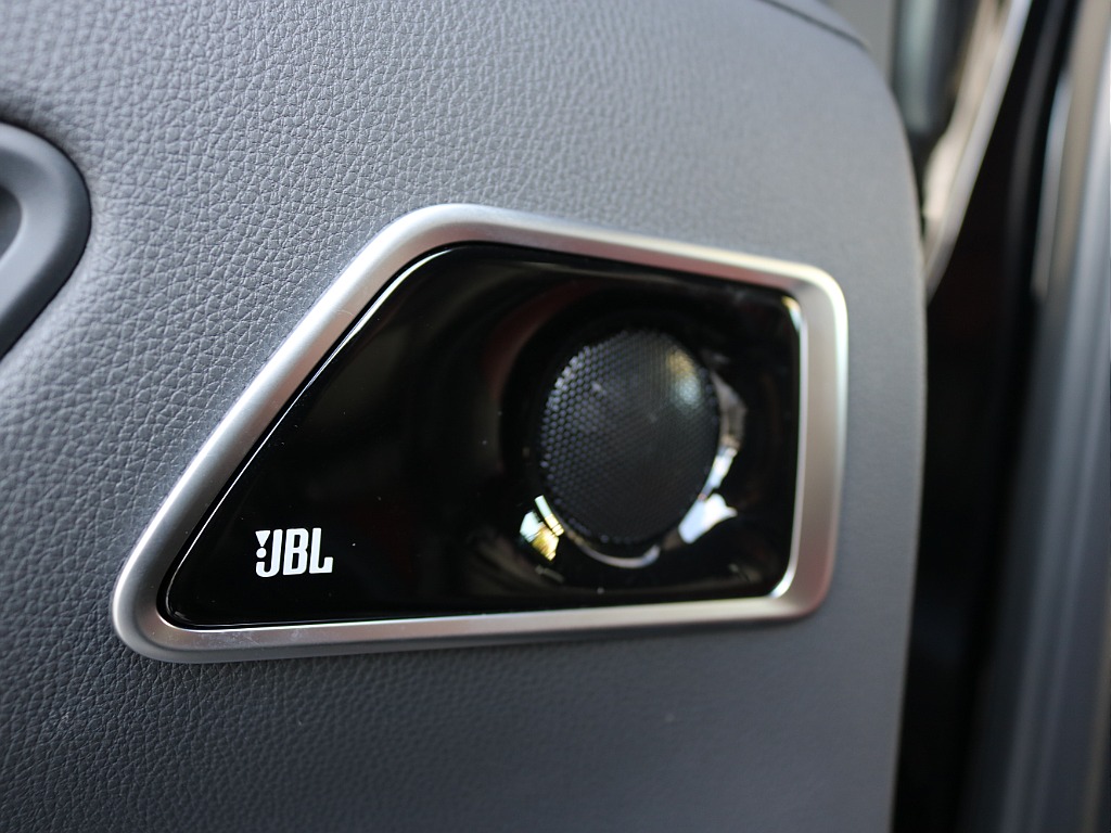 トヨタ ランドクルーザー300(25枚目)