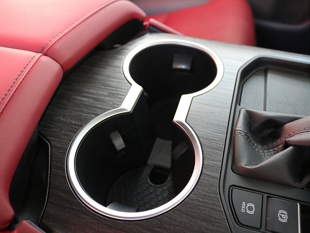 トヨタ ランドクルーザー300(35枚目)