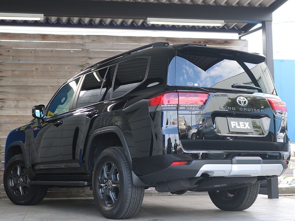 トヨタ ランドクルーザー300(6枚目)