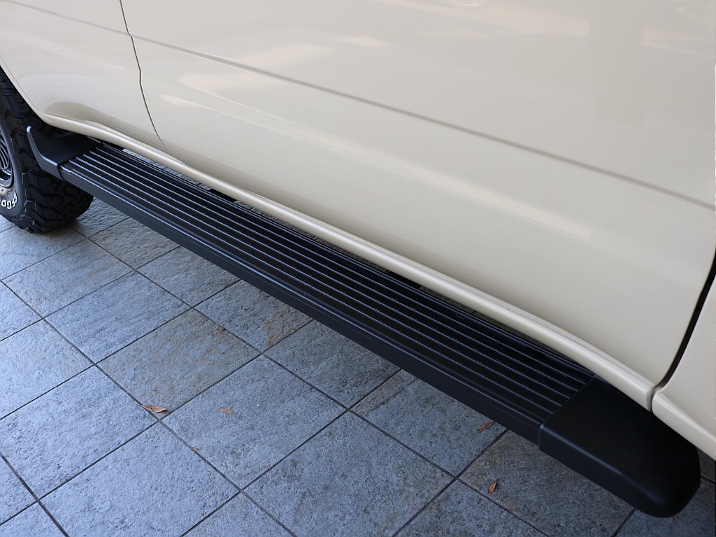 トヨタ ランドクルーザー100(43枚目)