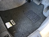 新品フロアマットインストールしております！