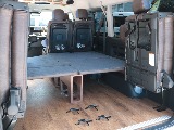 ４列目を跳ね上げることで大きな趣味の道具も積むことが可能です♪
