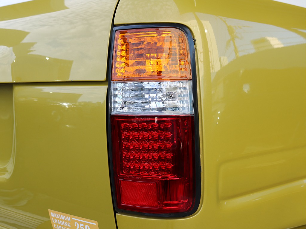 トヨタ&nbsp;ランドクルーザー80&nbsp;4.5VXリミテッド 4WD&nbsp;丸目換装&nbsp;福岡県の詳細画像&nbsp;その7