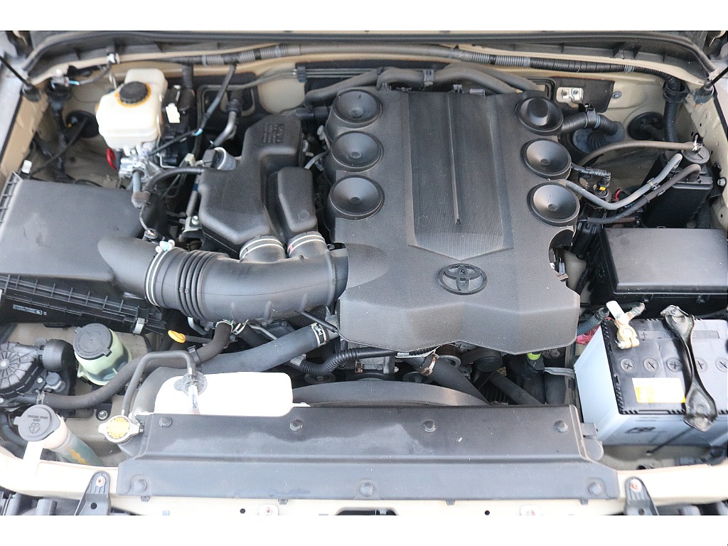 4.0L×V6エンジン！
