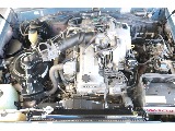 エンジンは4500ccガソリンエンジン！とてもパワフルなエンジンですので、街乗りはもちろんオフロードでも大活躍！