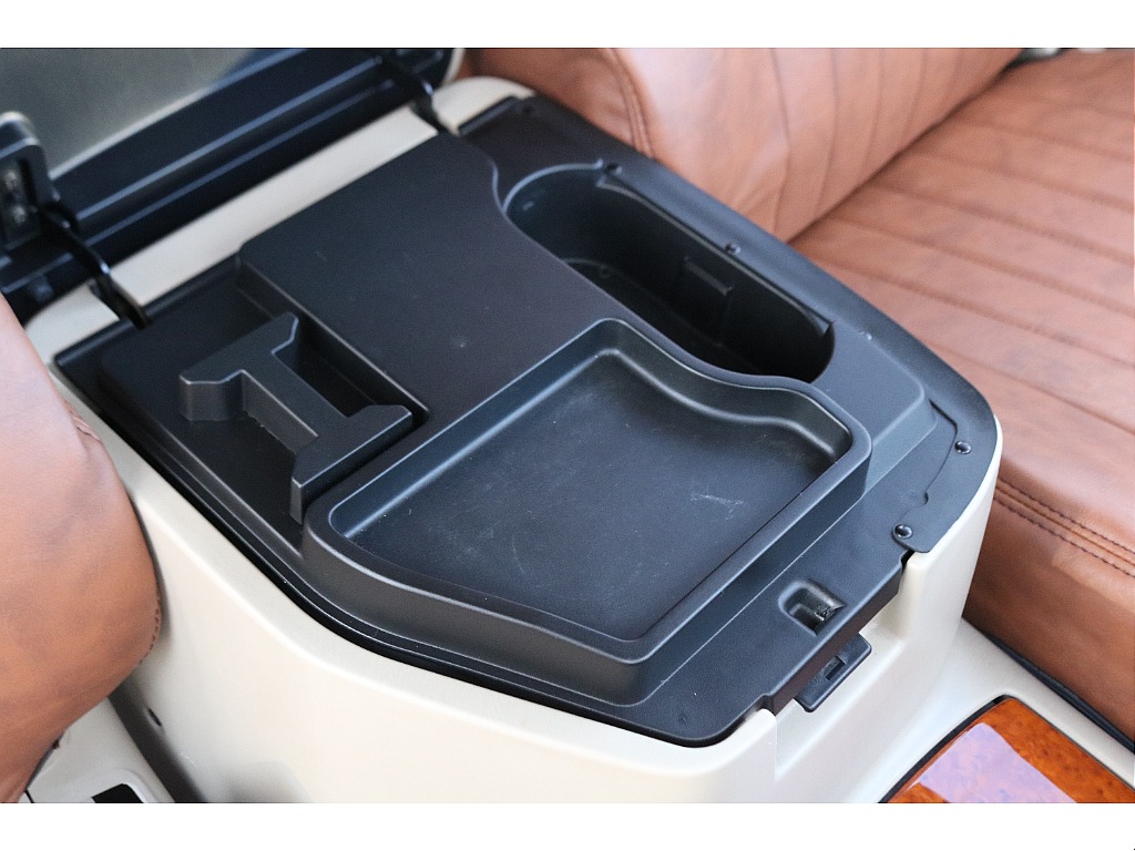 トヨタ ランドクルーザー100(22枚目)