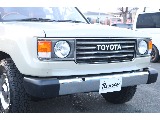 トヨタ ランドクルーザー100(26枚目)