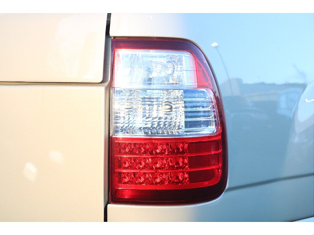 トヨタ ランドクルーザー100(37枚目)