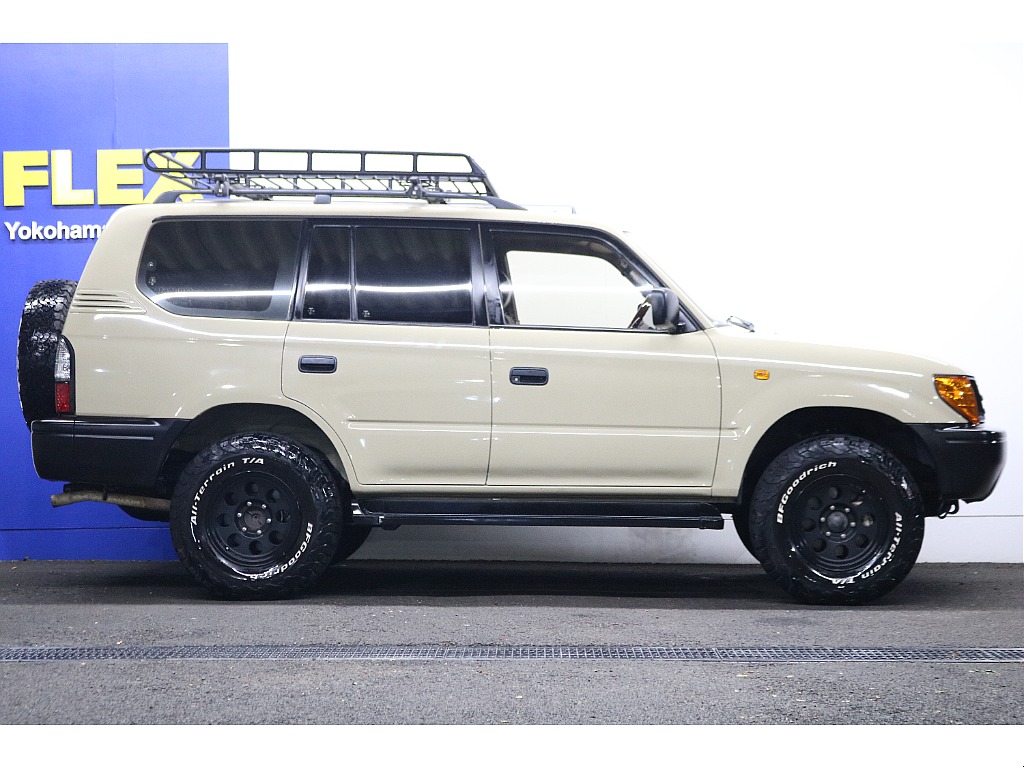 純正車高の為乗り降りも安心です！