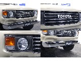 キュートな丸目を駐車場で見つけるとつい心が躍ってしまいます♪