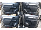 靴の接触で傷のつきやすい内張ですが、大きな傷等見受けられません！