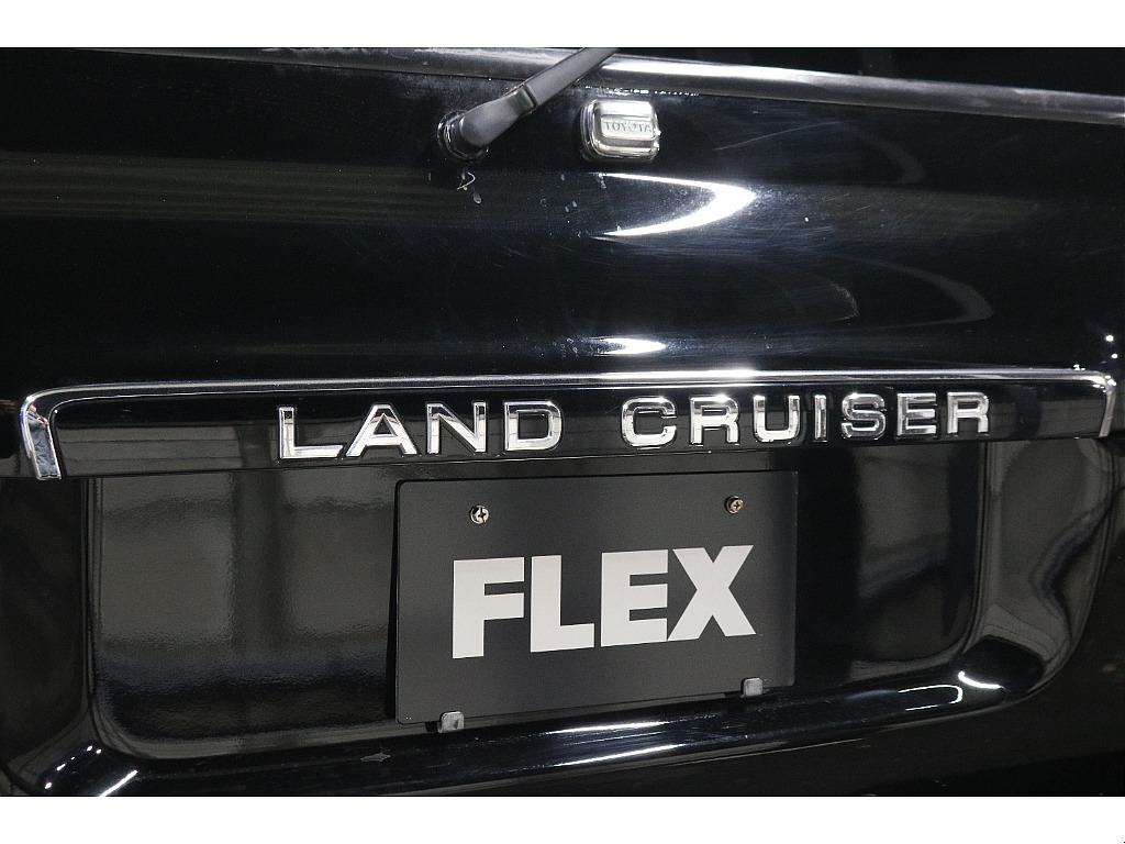 リアガーニッシュ！ ワンポイントとして嬉しいカスタムの一つですね♪