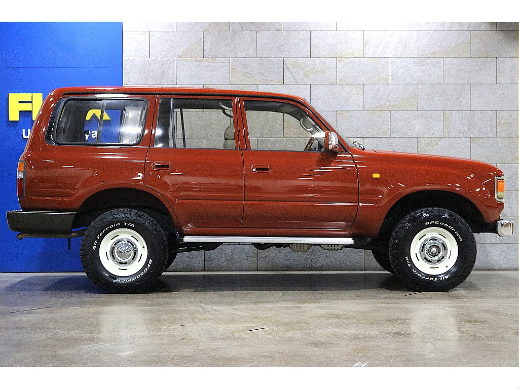 トヨタ ランドクルーザー80(3枚目)