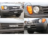 各部ラプター塗装に加え、愛らしい丸目フロントフェイス！