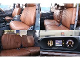 三列目を装備した8人乗り車両！ファミリーカーとしてもお使いいただけます！