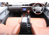 【新品】ブラウンシートカバー装着済み！ レトロな雰囲気となっております！