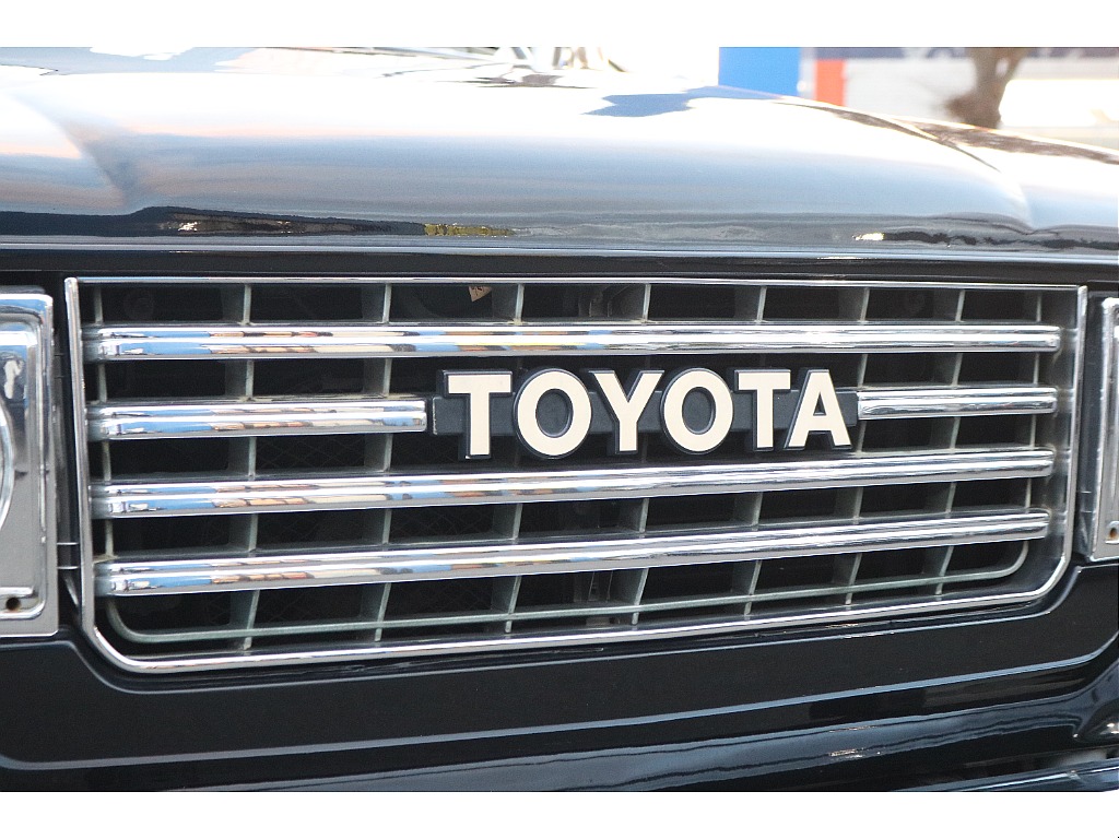 TOYOTAロゴグリル！