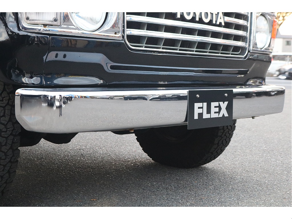 スチール製メッキバンパー装備！