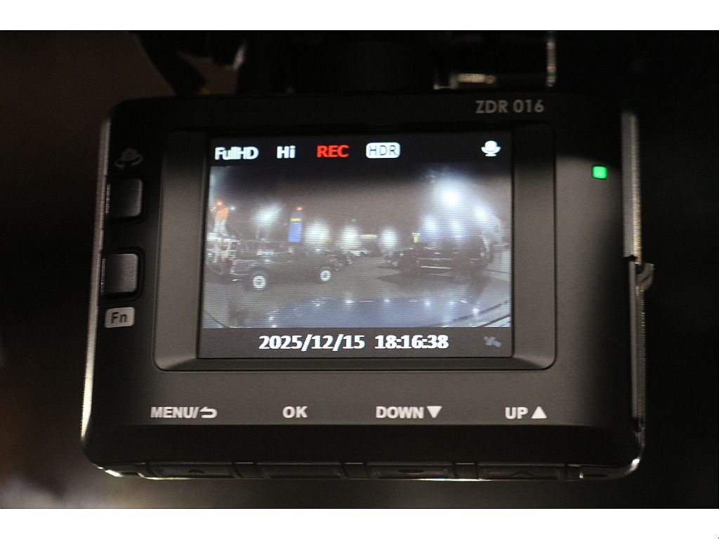 前後ドライブレコーダー装備車両♪