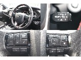 ステアリングリモコンやクルーズコントロールといった快適装備も充実しております！