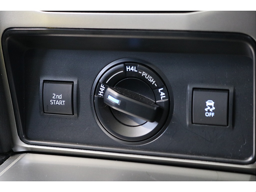 各スイッチ類も綺麗な状態です！