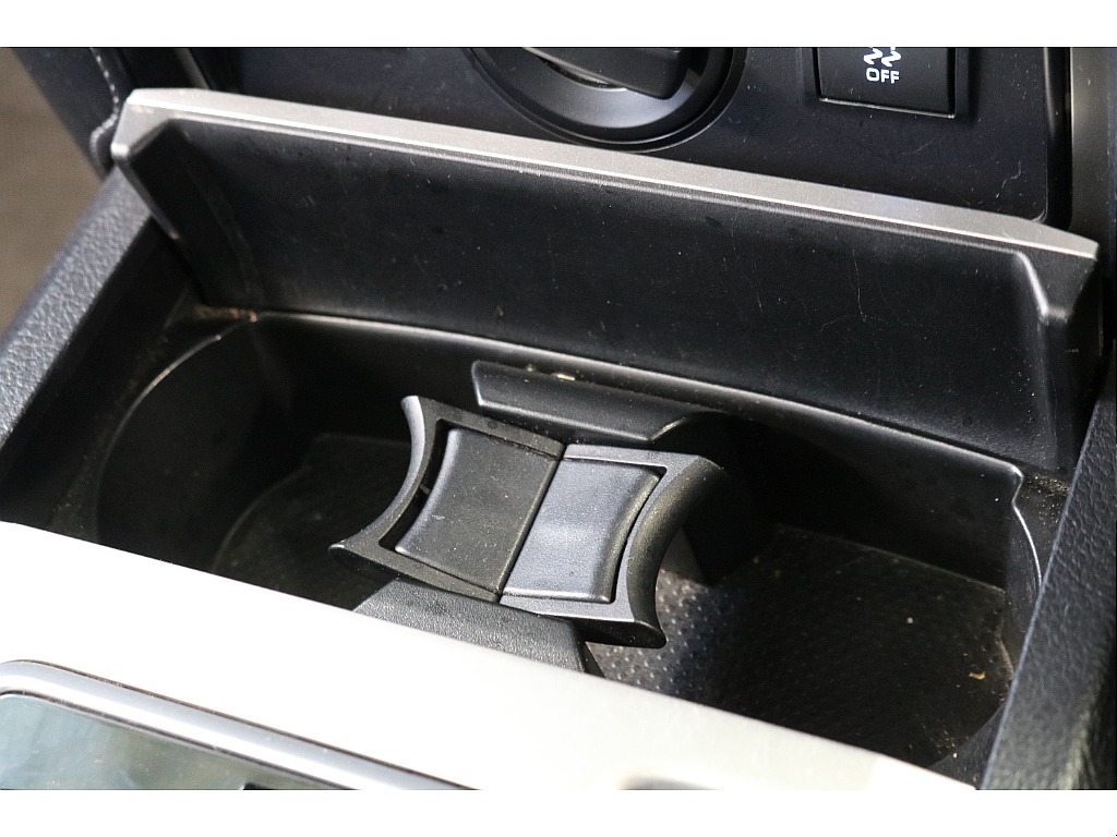 ドリンクホルダー完備