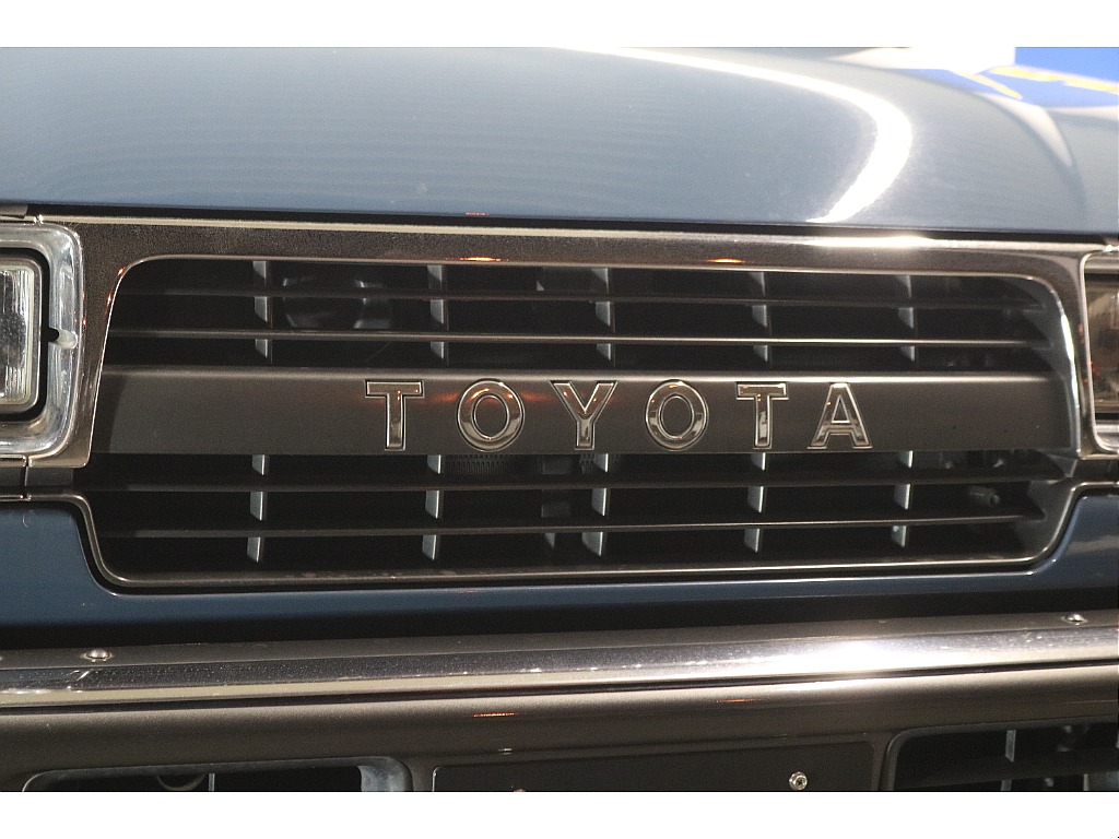 TOYOTAロゴグリル！
