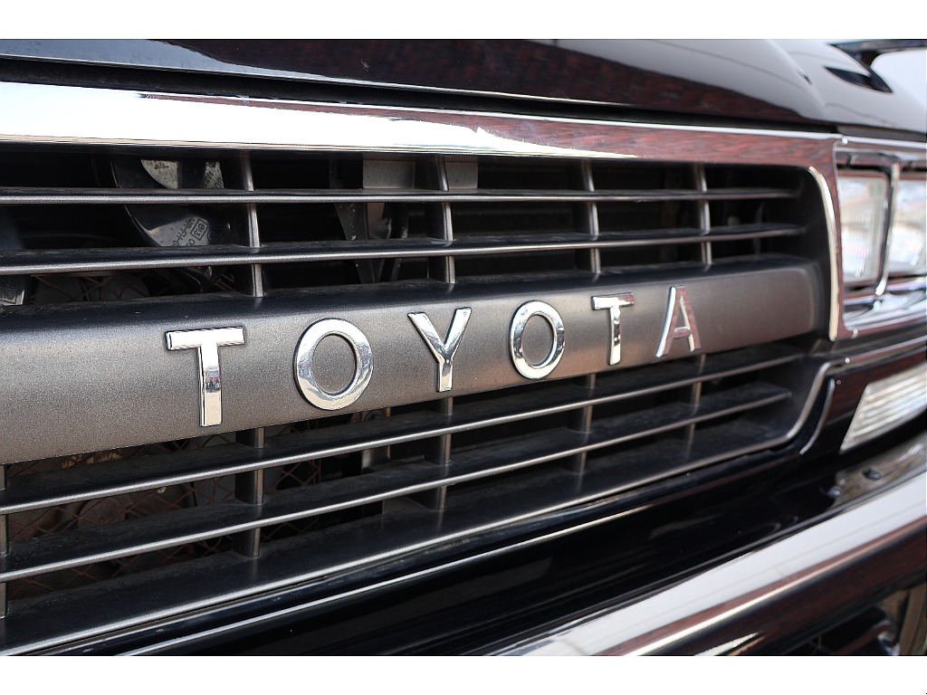 トヨタ ランドクルーザー80(33枚目)