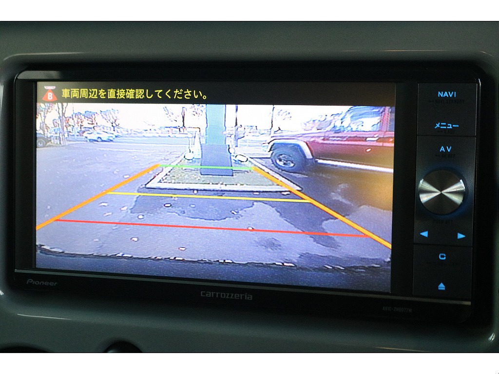 バックカメラも装備しています♪