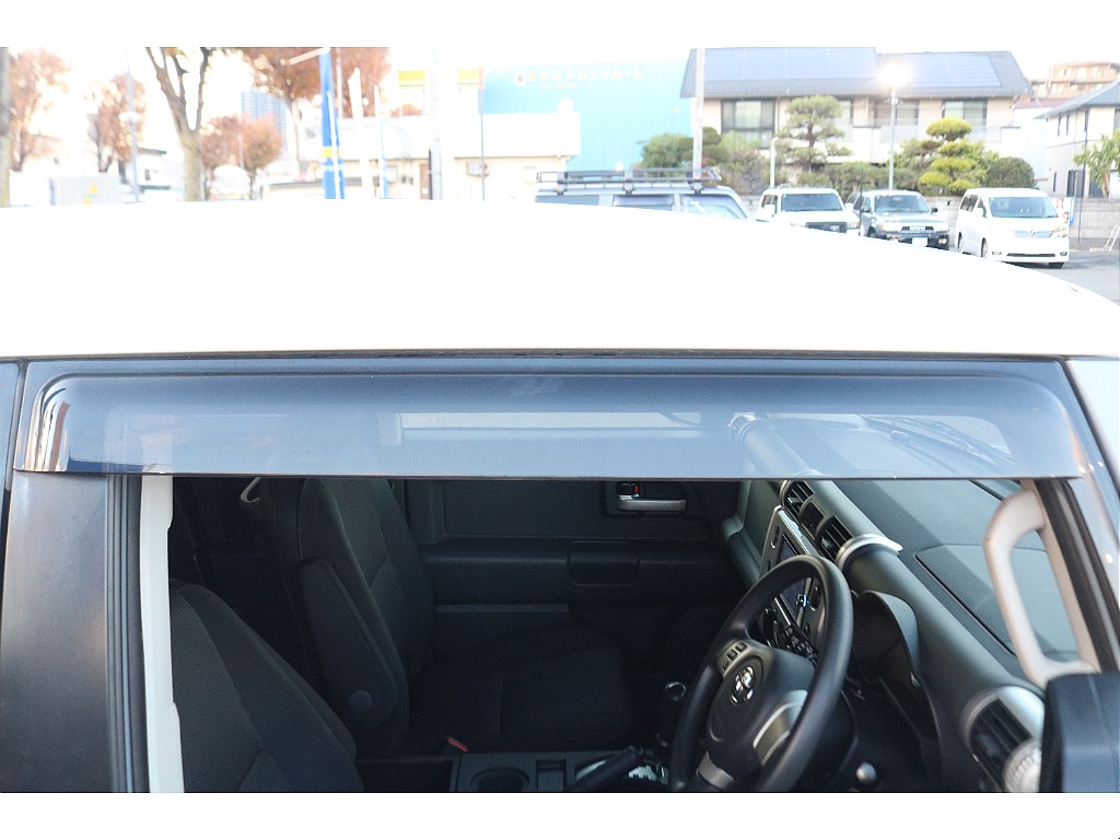 サイドバイザー装備！